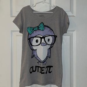 Adorable little penguin Mudd graphic tee